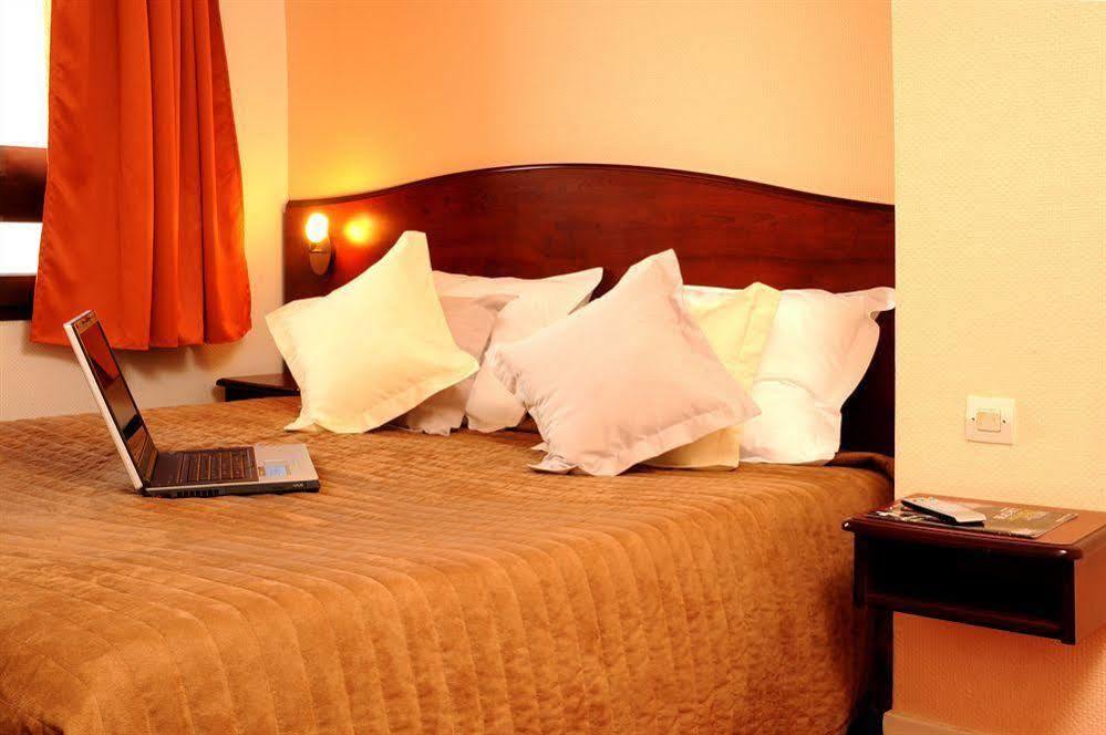 Brit Hotel Arras Eksteriør bilde